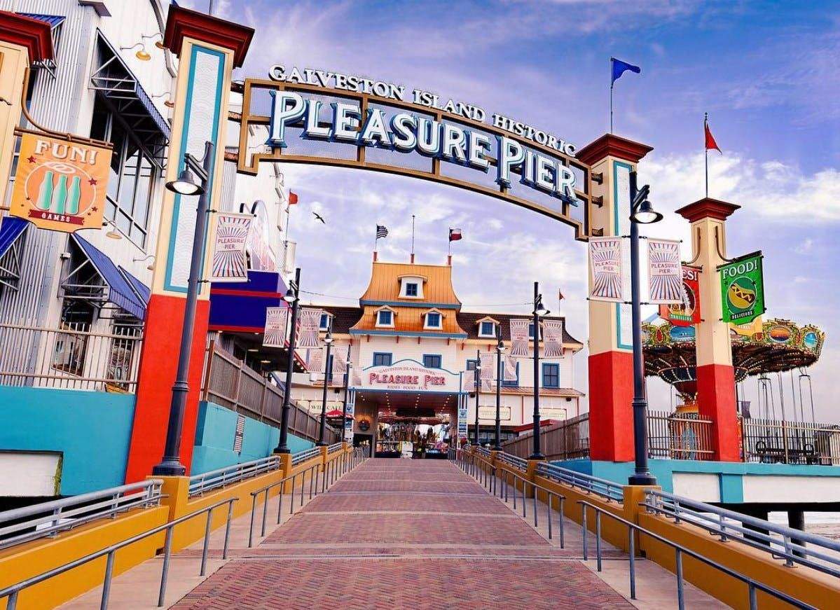 Galveston Island Historic Pleasure Pier: All Day Ride Pass Photo of product