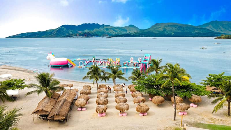 Inflatable Island Subic: Beach Club Ticket + PHP500 Voucher