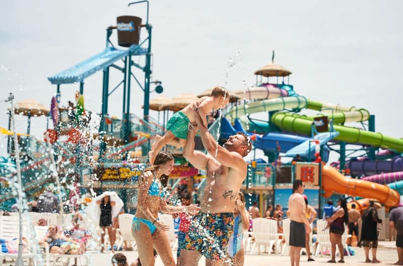 Hurricane Harbor Arlington: One Day Ticket